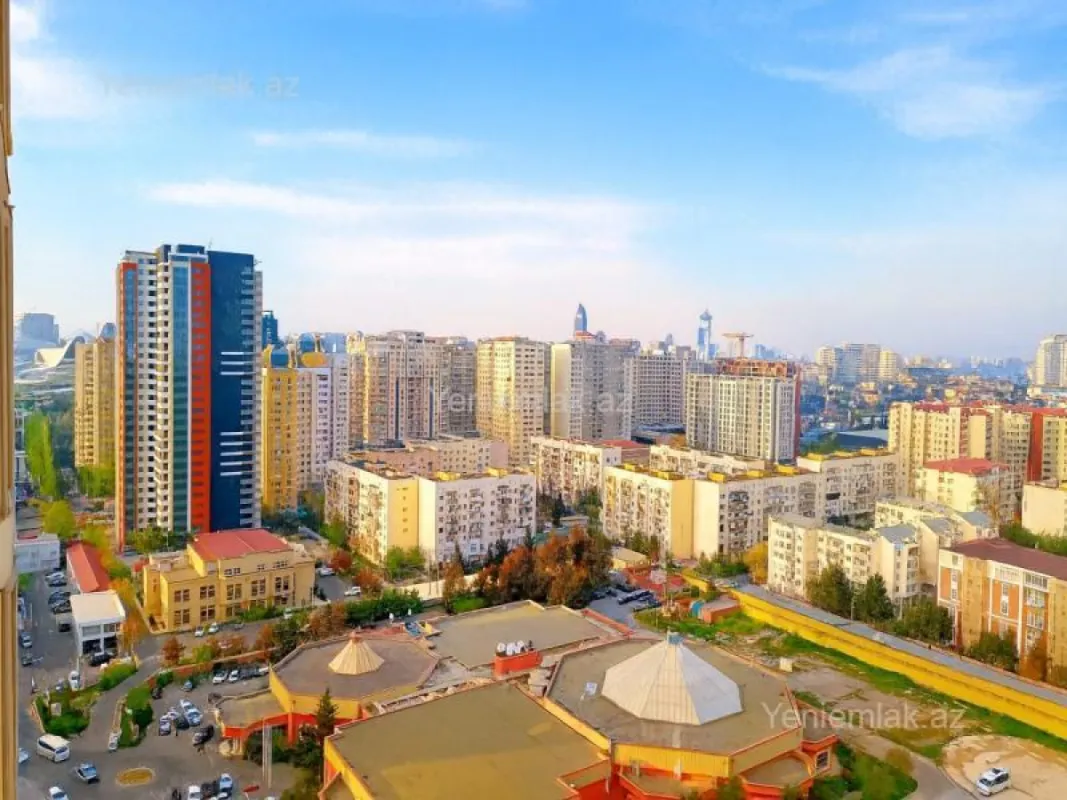 Satılır 3 otaqlı yeni tikili 105 m²