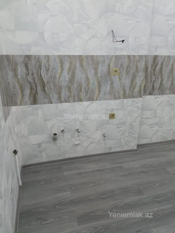 Satılır 2 otaqlı köhnə tikili 52.4 m²