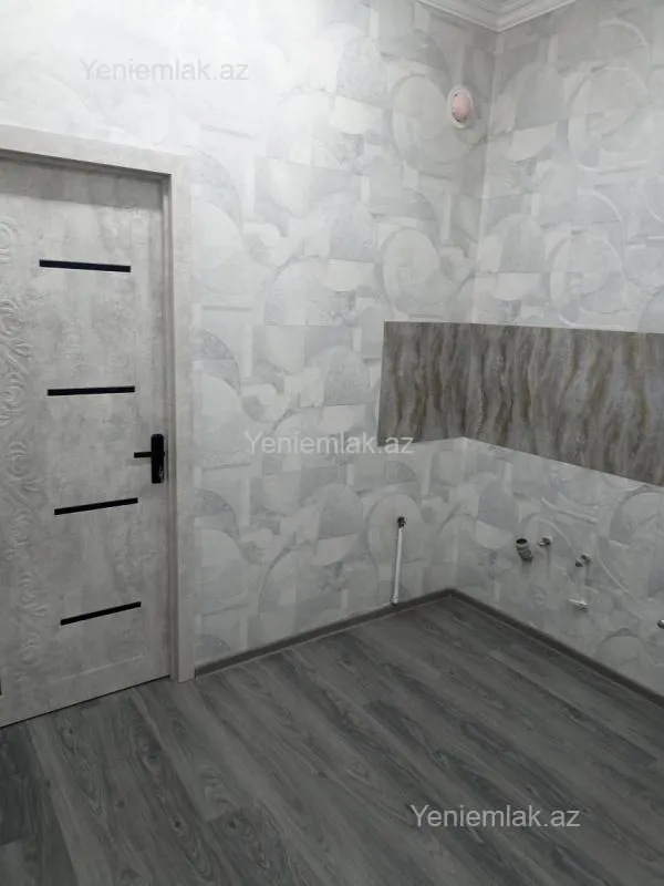 Satılır 2 otaqlı köhnə tikili 52.4 m²