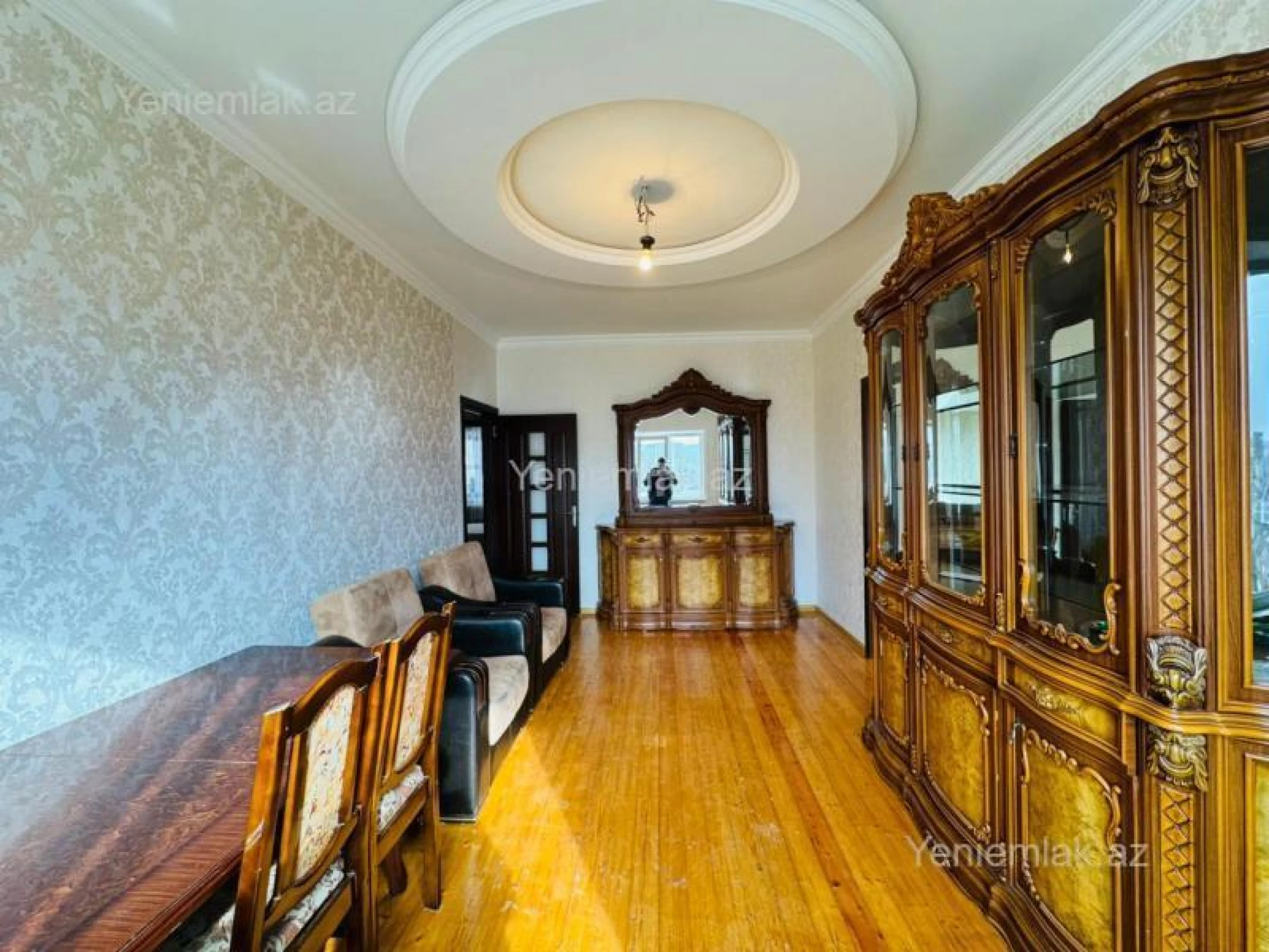 Satılır 4 otaqlı köhnə tikili 96 m²