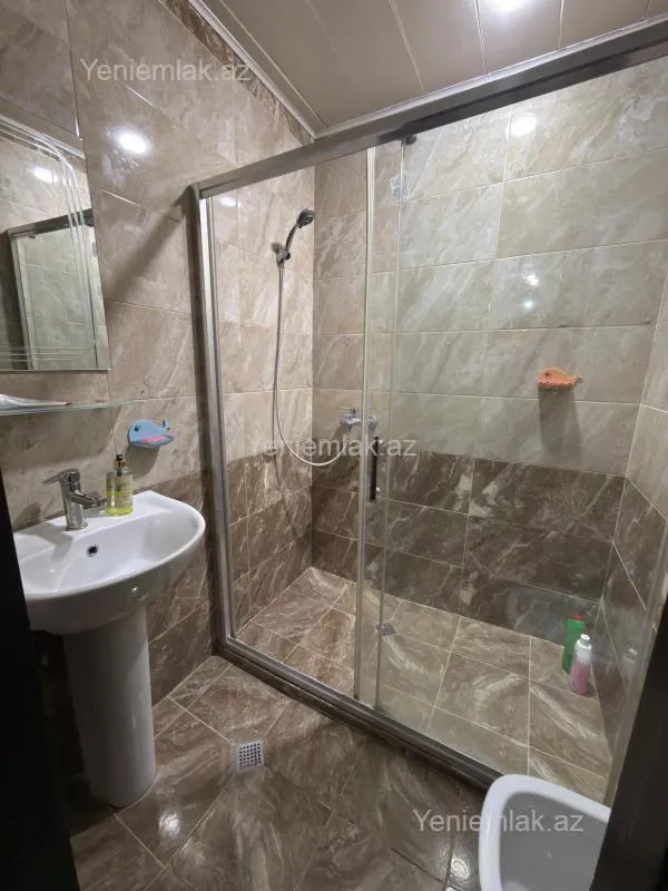 Satılır 2 otaqlı yeni tikili 62 m²