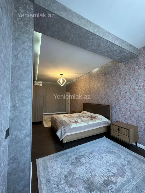 Satılır 3 otaqlı yeni tikili 100 m²