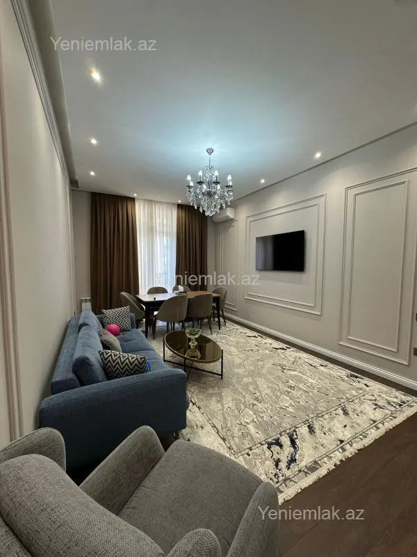 Satılır 3 otaqlı yeni tikili 100 m²