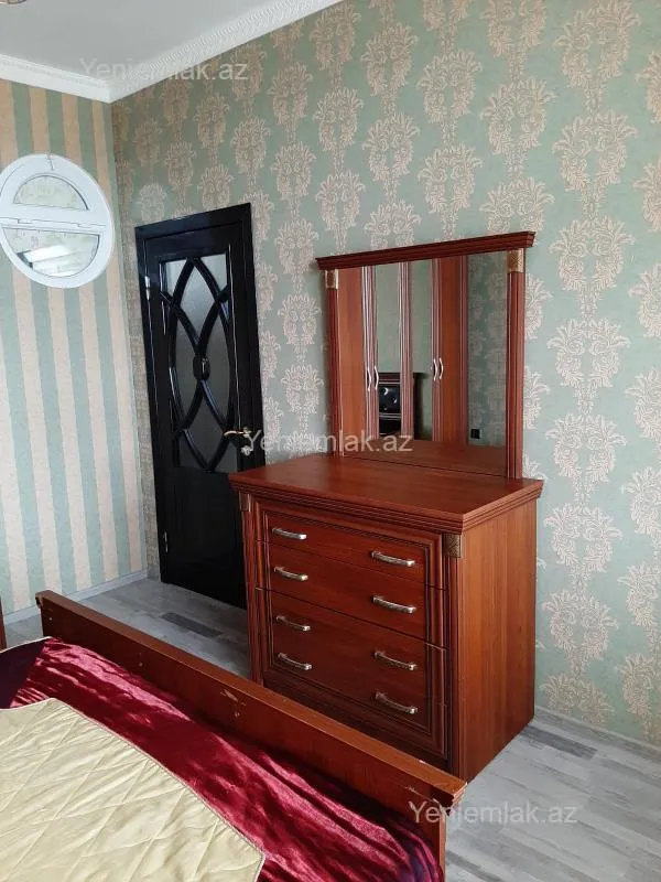 Satılır 3 otaqlı yeni tikili 65 m²