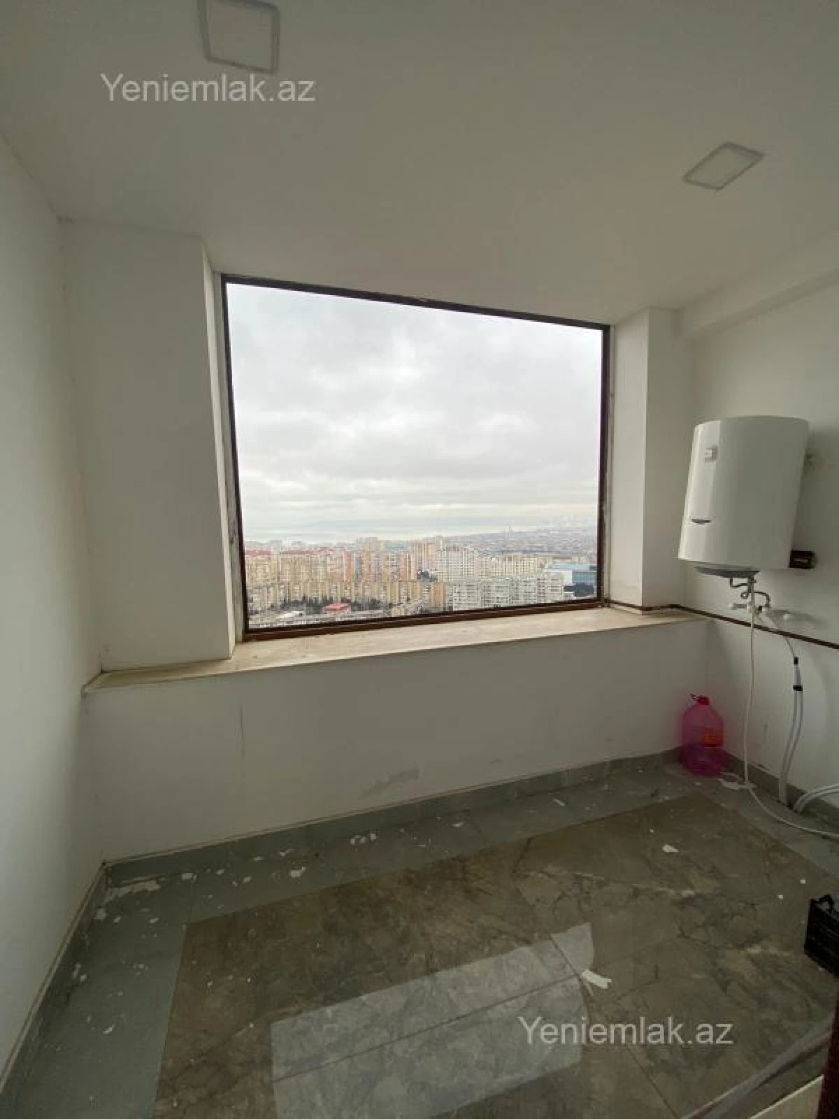 Satılır 2 otaqlı yeni tikili 80 m²