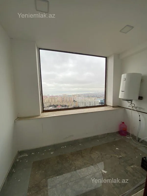 Satılır 2 otaqlı yeni tikili 80 m²