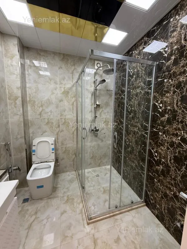 Satılır 2 otaqlı köhnə tikili 50 m²