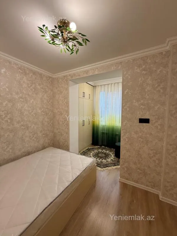 Satılır 2 otaqlı köhnə tikili 50 m²