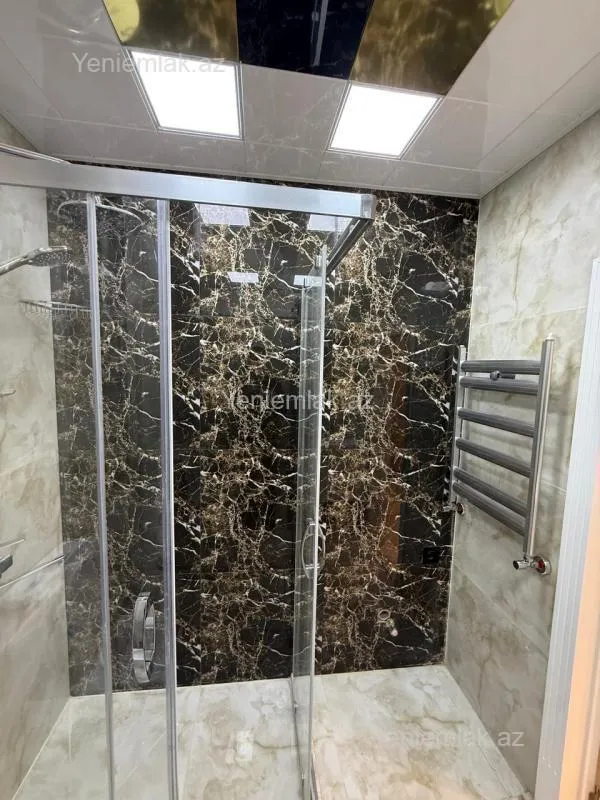 Satılır 2 otaqlı köhnə tikili 50 m²