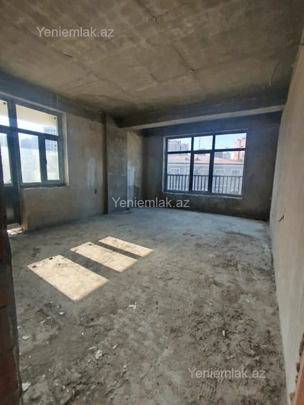 Satılır 2 otaqlı yeni tikili 95 m²