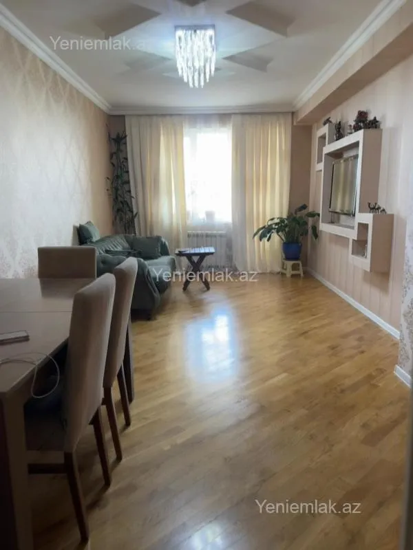 Satılır 3 otaqlı yeni tikili 120 m²