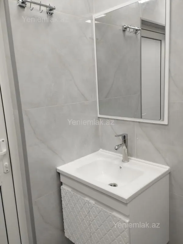 Satılır 2 otaqlı yeni tikili 45 m²