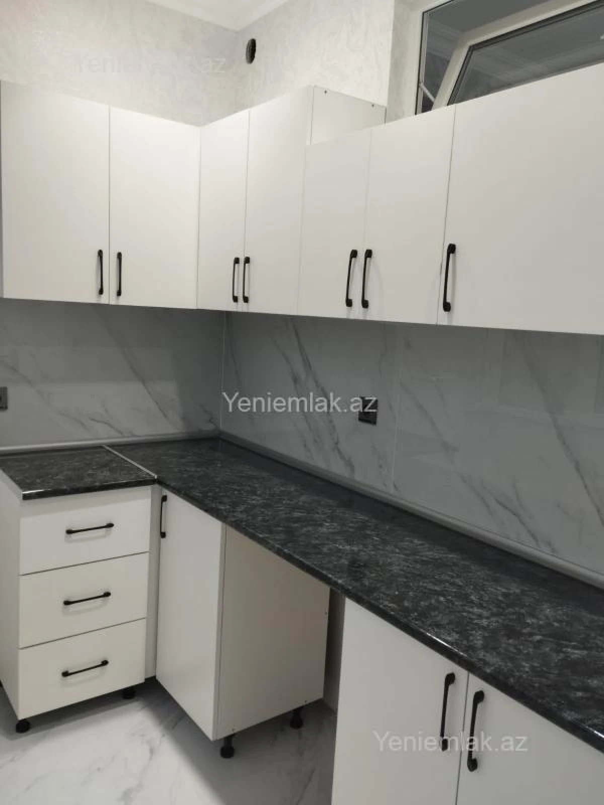 Satılır 2 otaqlı yeni tikili 45 m²