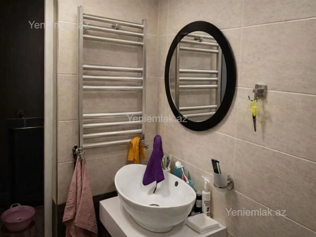 Satılır 3 otaqlı yeni tikili 100 m²