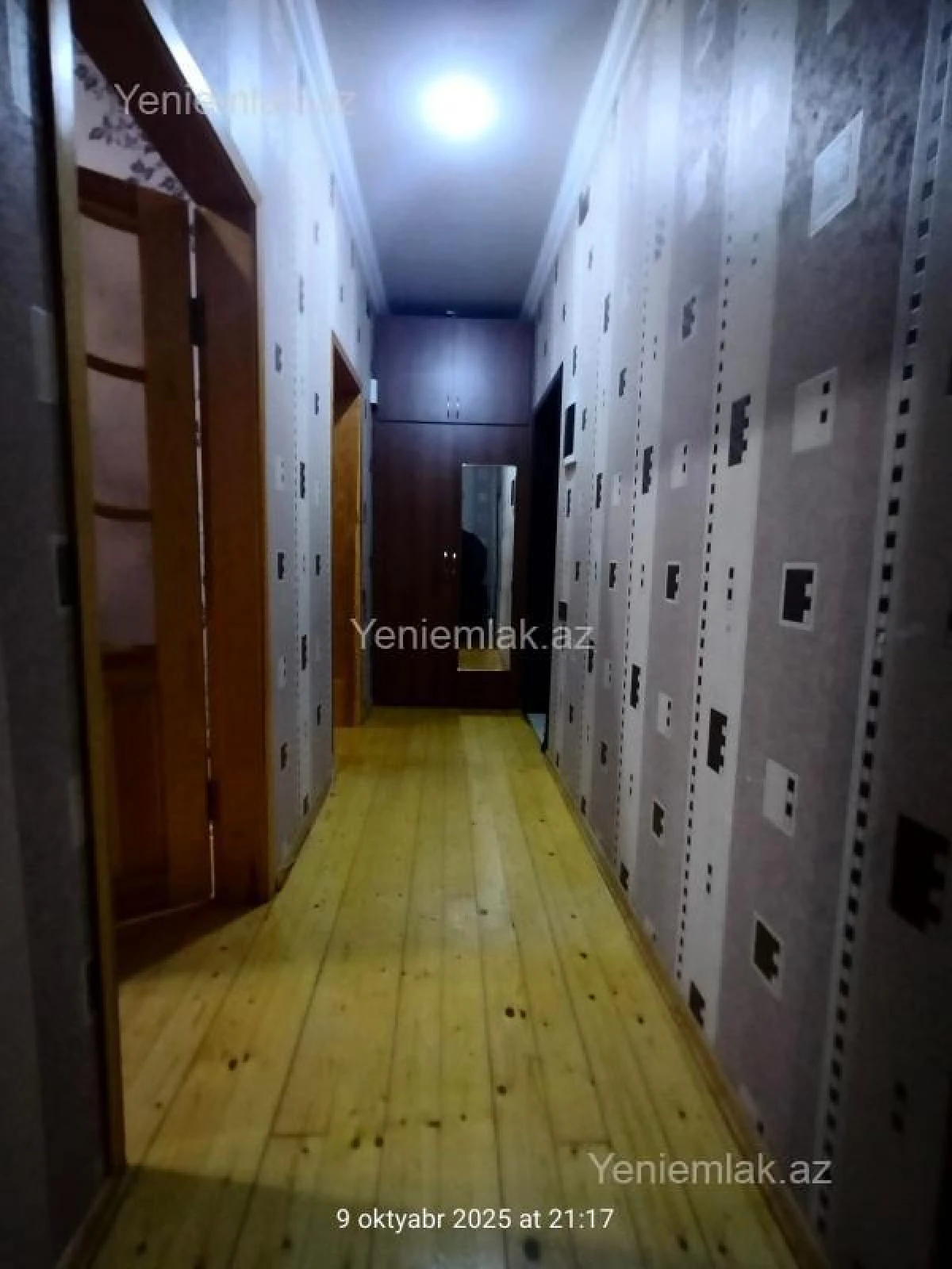 Satılır 2 otaqlı köhnə tikili 78 m²