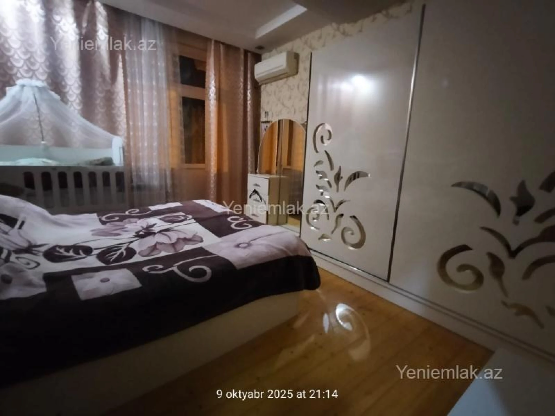 Satılır 2 otaqlı köhnə tikili 78 m²