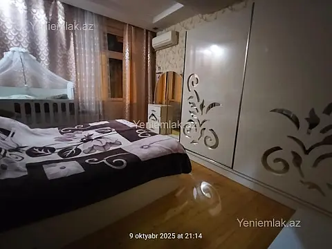 Satılır 2 otaqlı köhnə tikili 78 m²