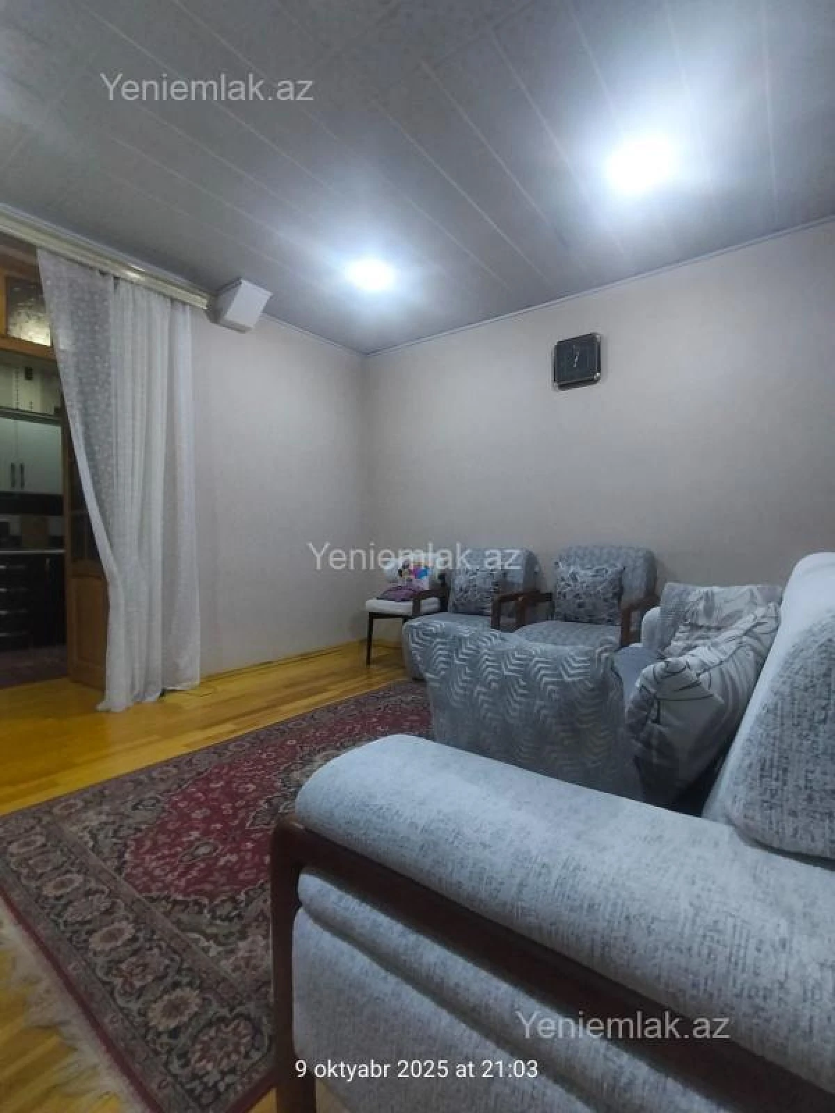 Satılır 2 otaqlı köhnə tikili 78 m²