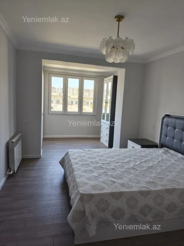 Satılır 3 otaqlı köhnə tikili 80 m²