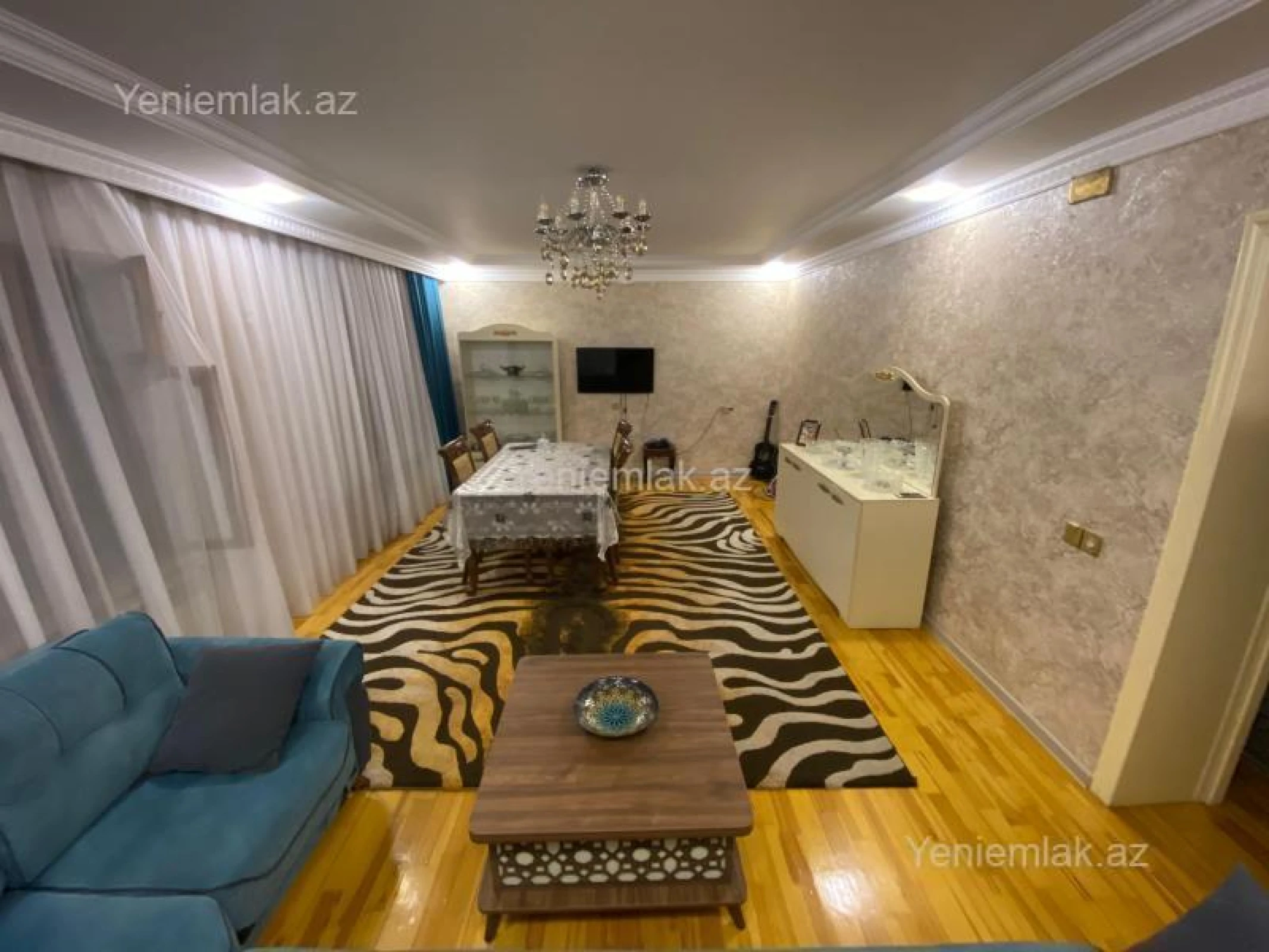 Satılır 3 otaqlı köhnə tikili 80 m²