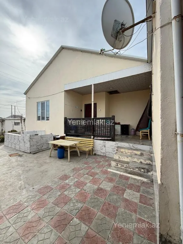 Satılır 5 otaqlı həyət evi 110 m²