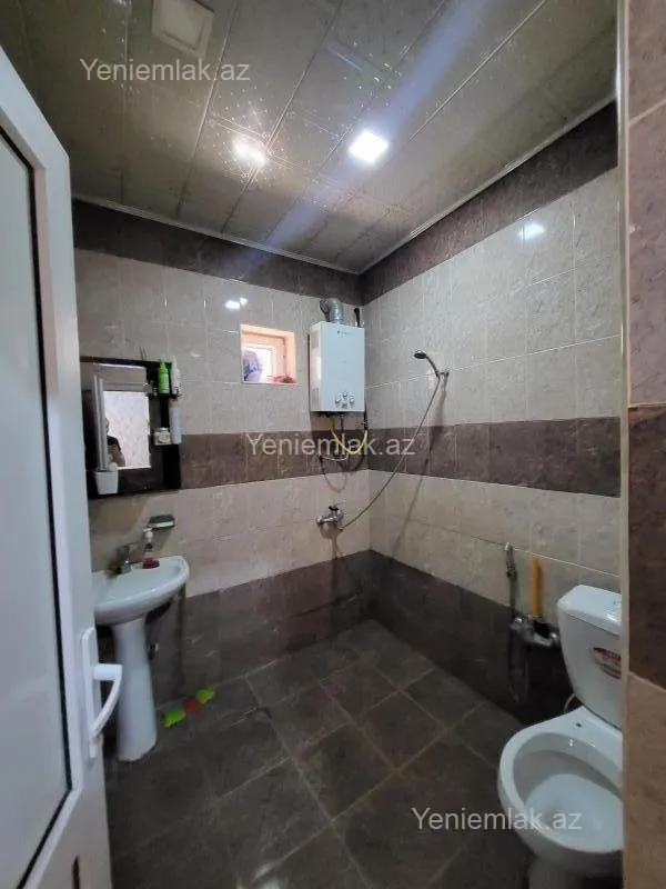 Satılır 5 otaqlı həyət evi 110 m²