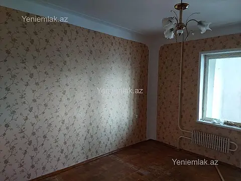 Satılır 4 otaqlı köhnə tikili 100 m² — Bakı, Nizami 4 otaq 100.00 m²