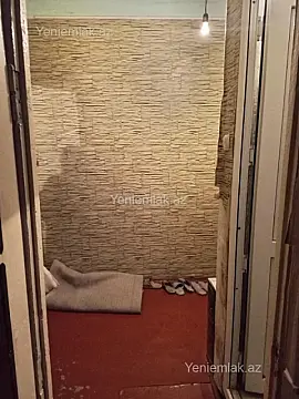 Satılır 1 otaqlı köhnə tikili 36 m²