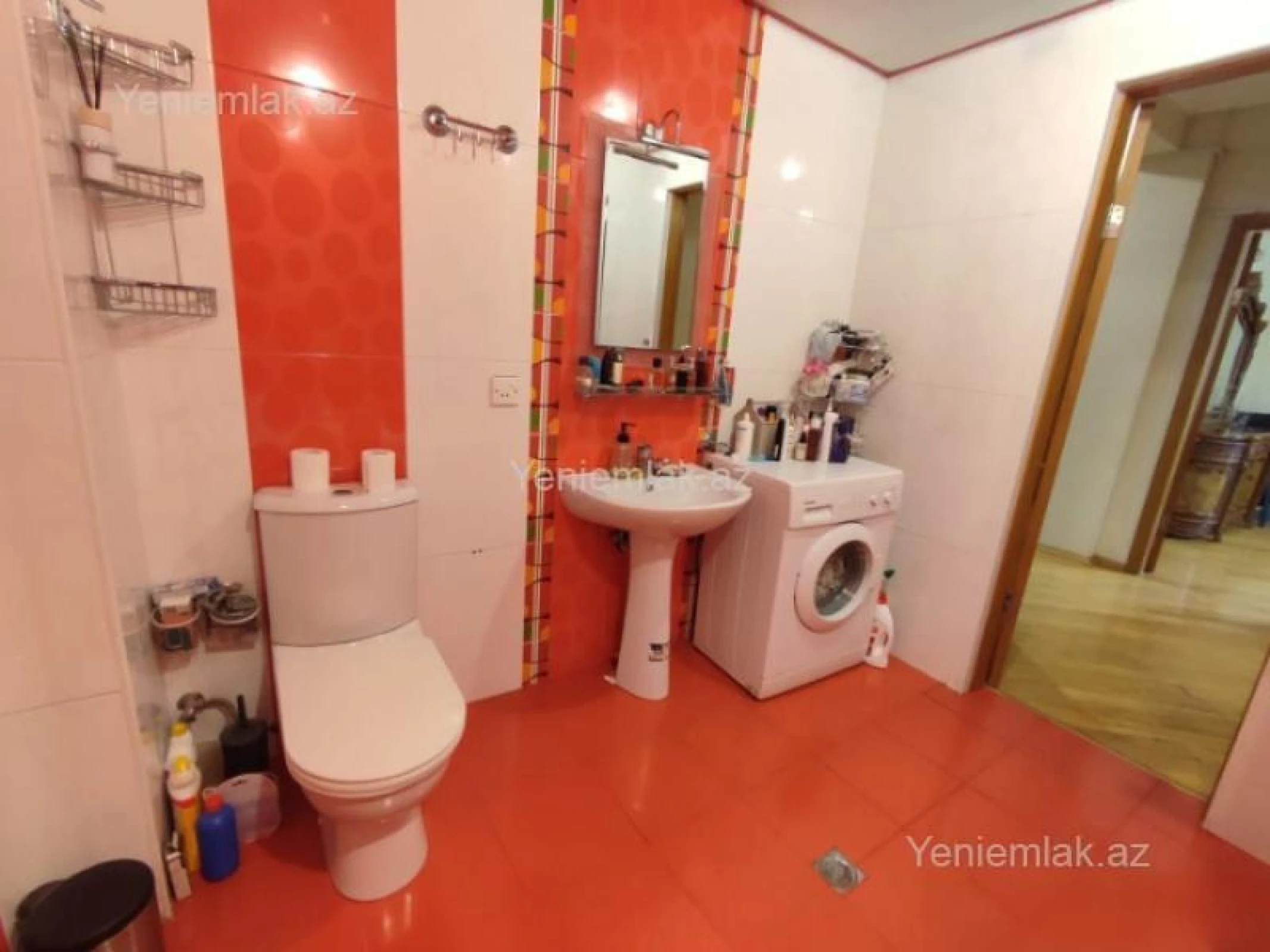 Satılır 3 otaqlı yeni tikili 120 m²