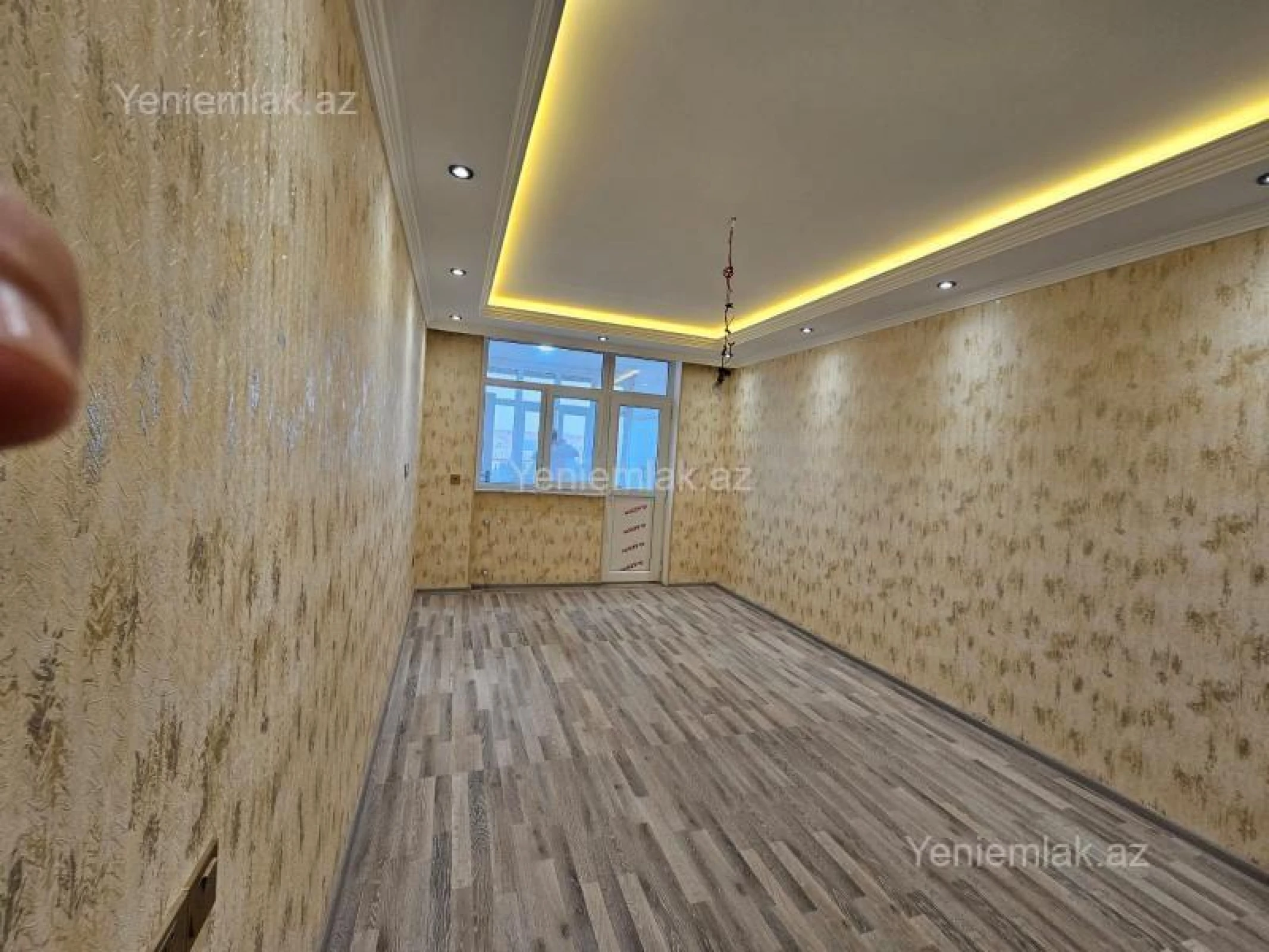 Satılır 3 otaqlı köhnə tikili 75 m²