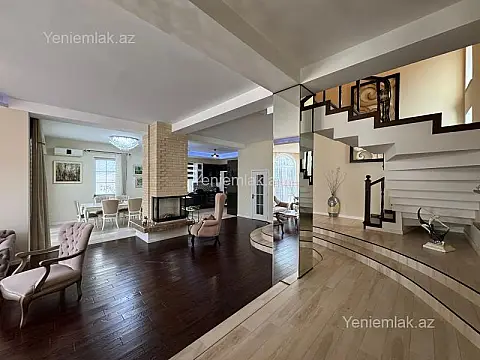 Satılır 5 otaqlı həyət evi 450 m²