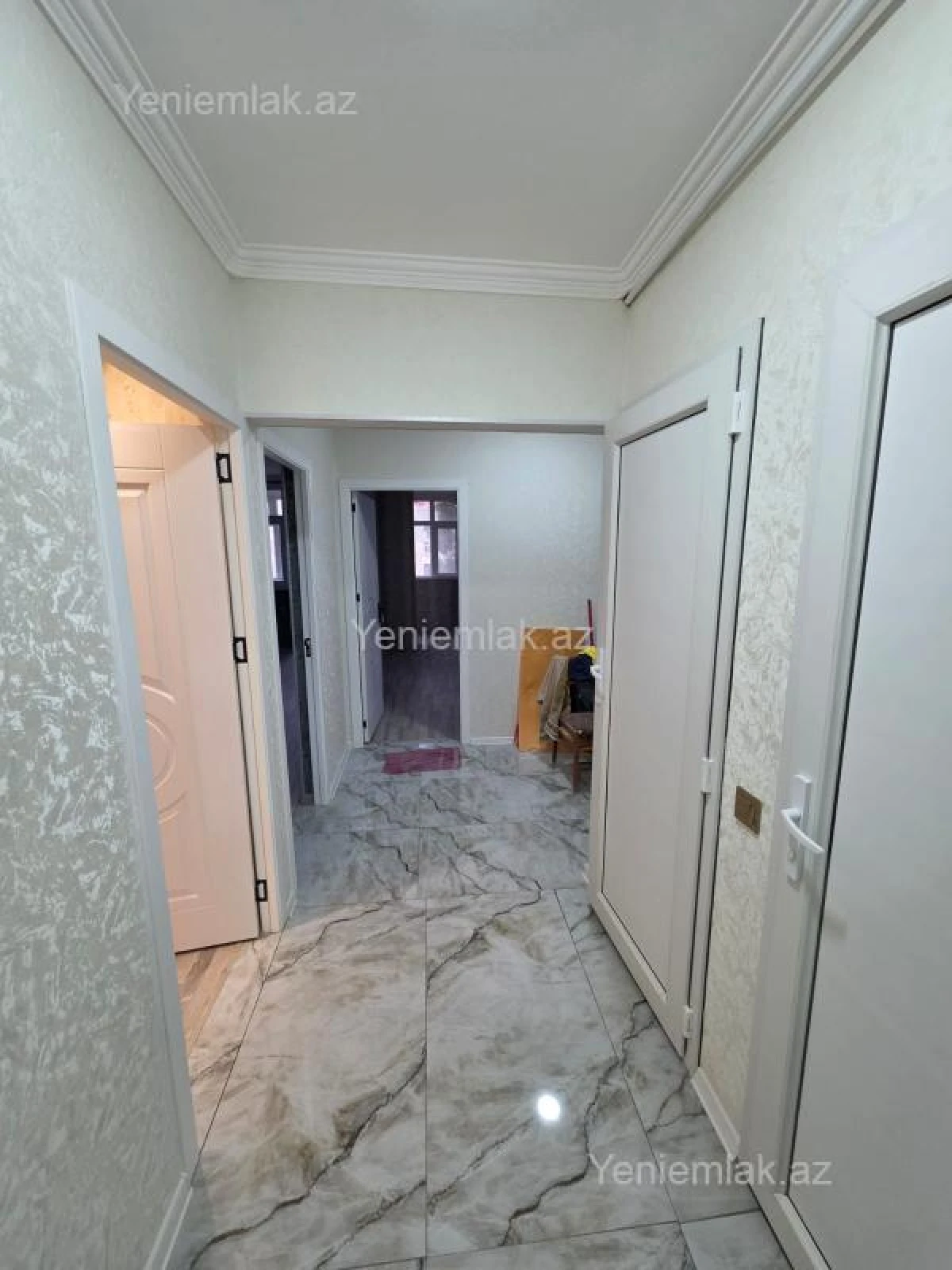 Satılır 3 otaqlı köhnə tikili 80 m²