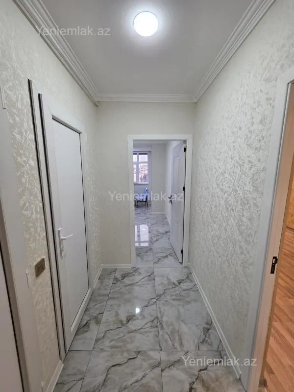 Satılır 3 otaqlı köhnə tikili 80 m²