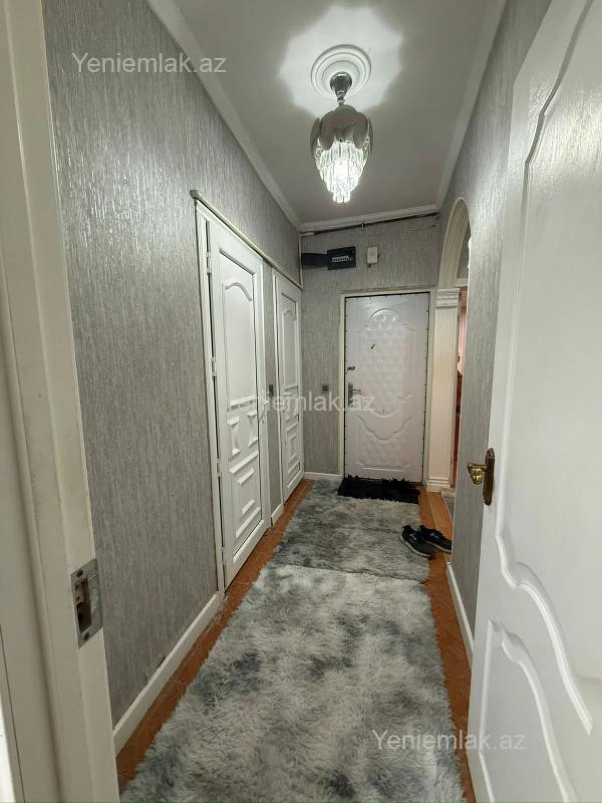 Satılır 2 otaqlı köhnə tikili 60 m²