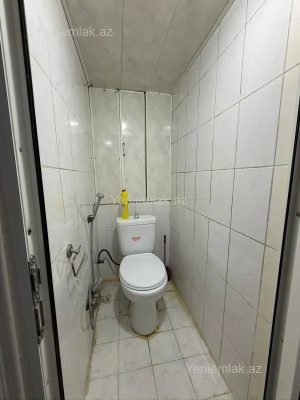 Satılır 2 otaqlı köhnə tikili 60 m²