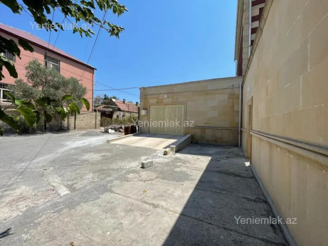 Satılır 6 otaqlı həyət evi 1000 m²
