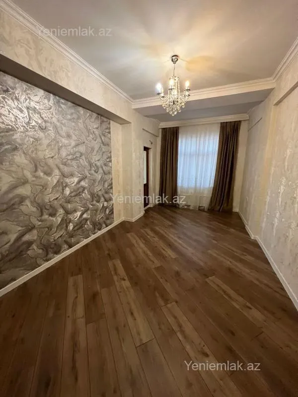 Satılır 2 otaqlı yeni tikili 85 m²