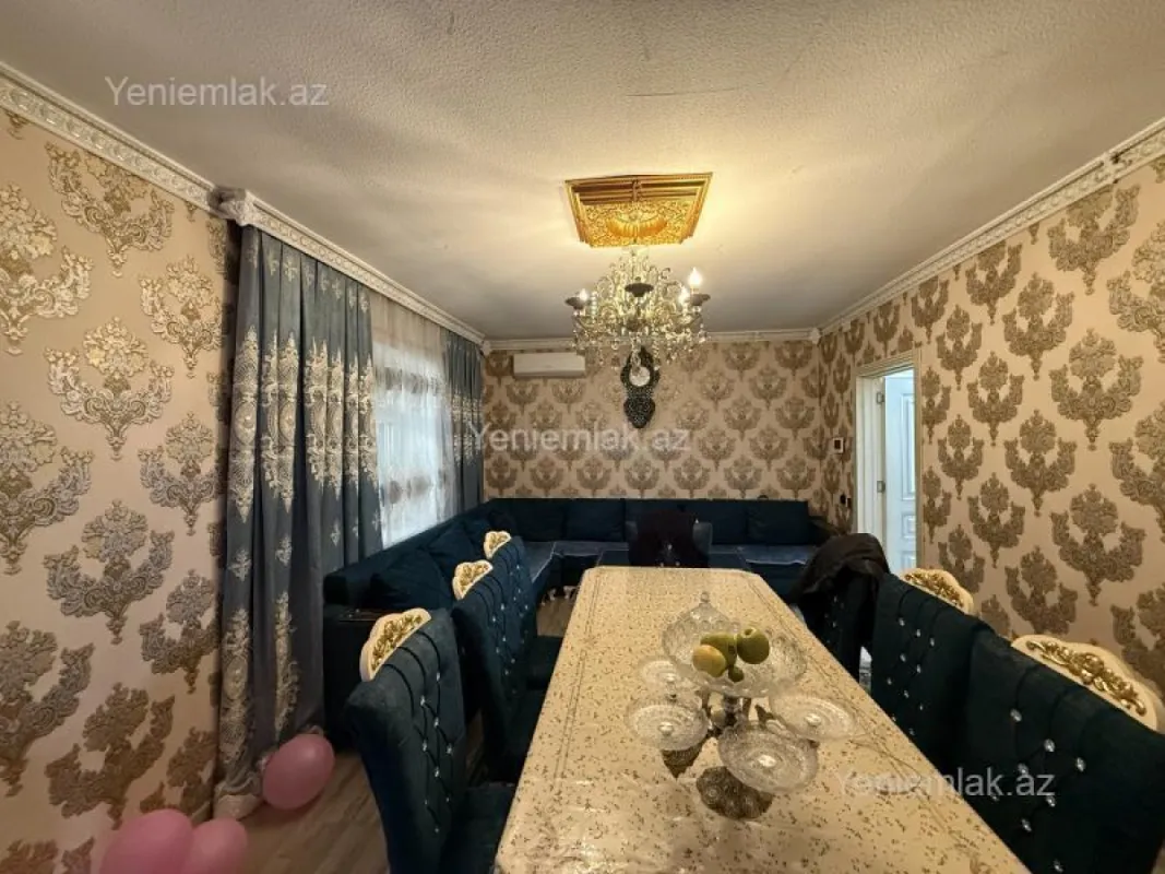 Satılır 7 otaqlı həyət evi 180 m²