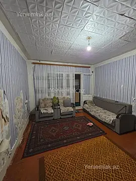 Satılır 3 otaqlı köhnə tikili 72 m²
