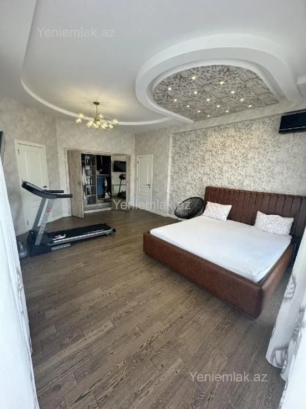 Satılır 5 otaqlı yeni tikili 210 m²