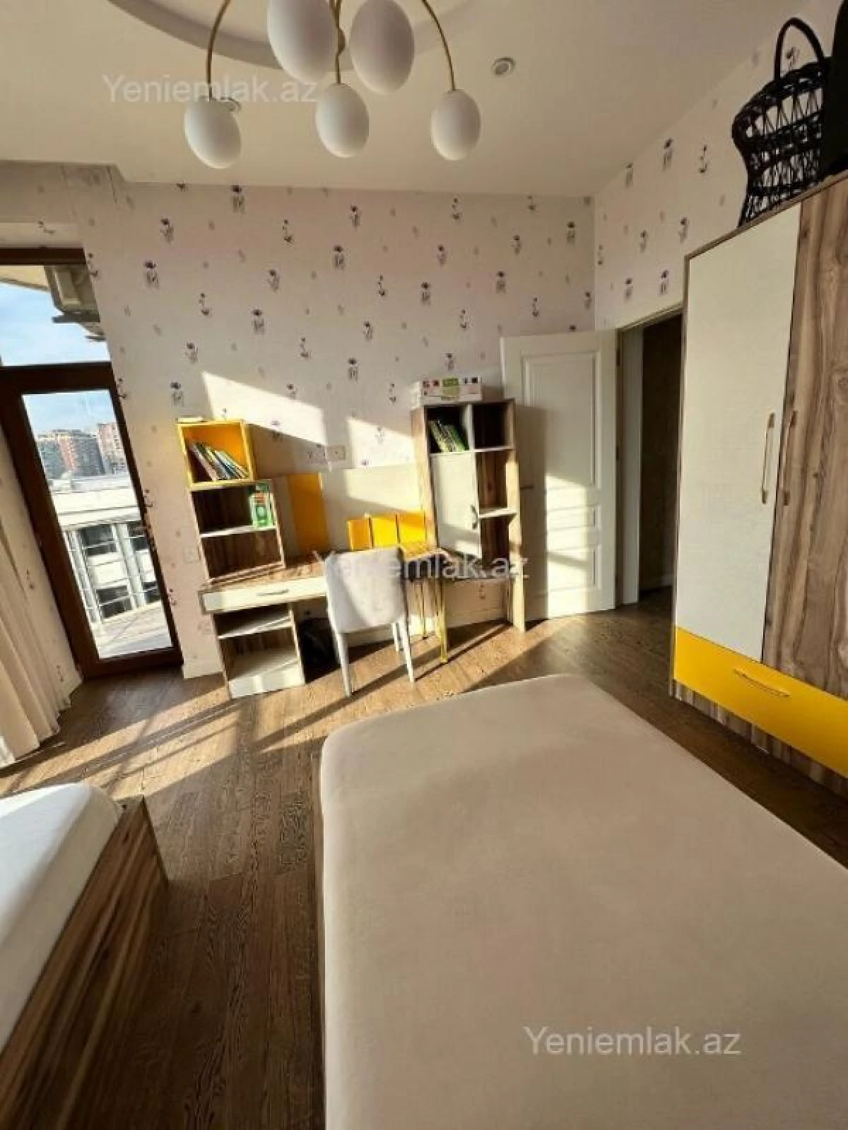 Satılır 5 otaqlı yeni tikili 210 m²