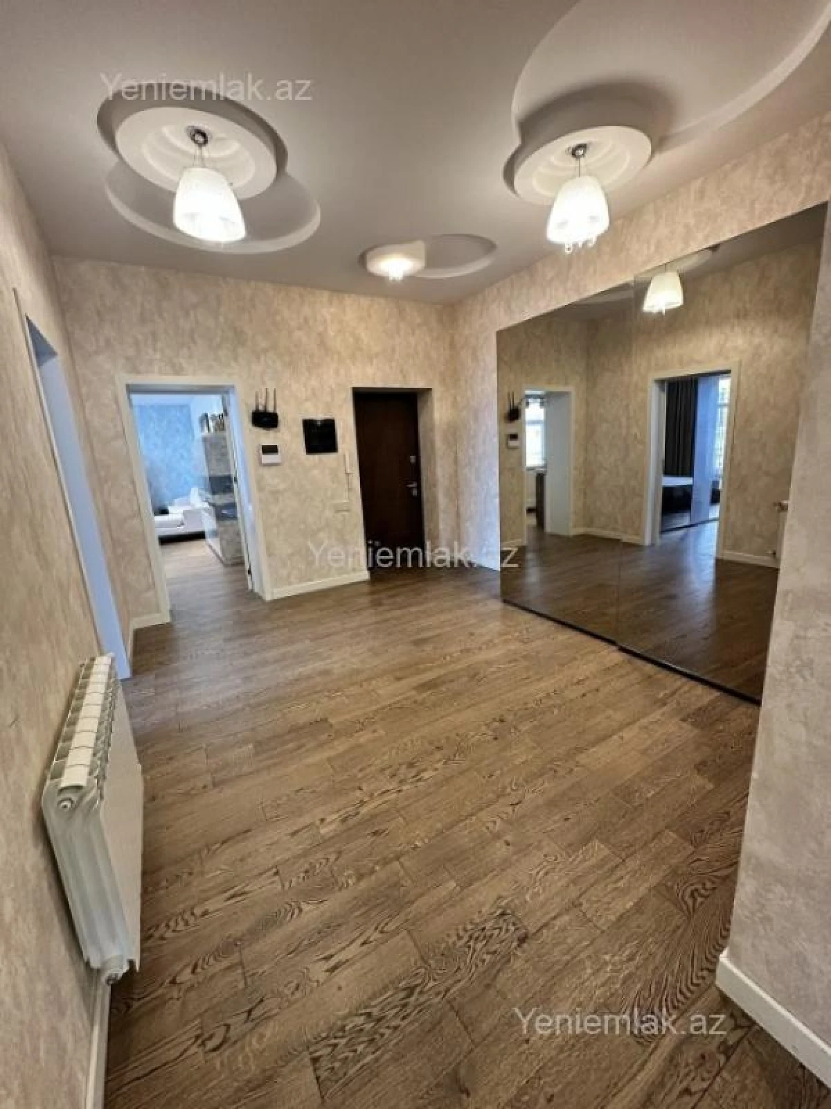 Satılır 5 otaqlı yeni tikili 210 m²