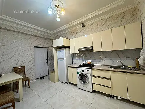 Satılır 3 otaqlı yeni tikili 75 m²