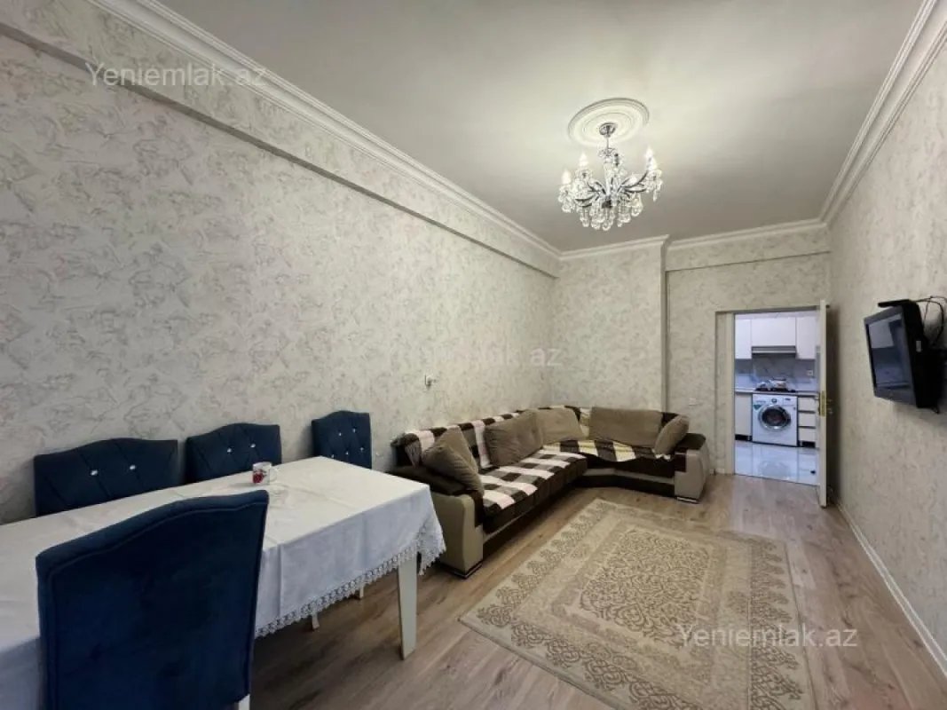 Satılır 3 otaqlı yeni tikili 75 m²
