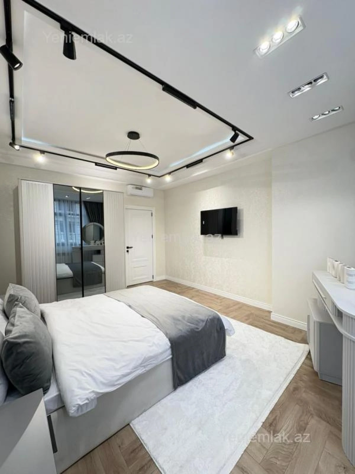 Satılır 3 otaqlı yeni tikili 112 m²