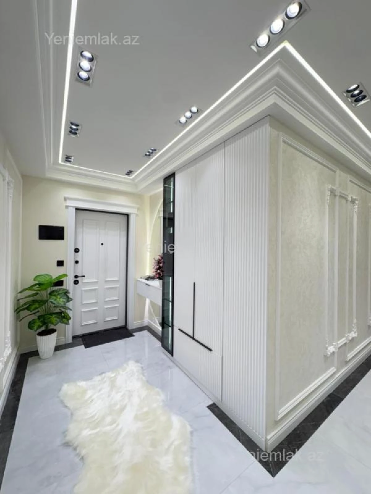 Satılır 3 otaqlı yeni tikili 112 m²