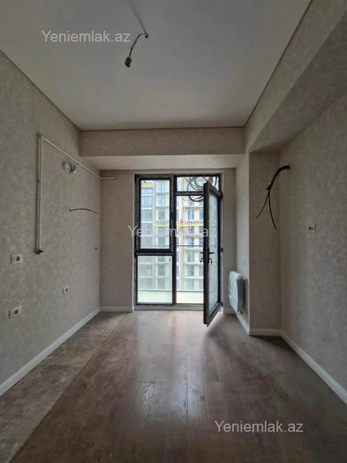 Satılır 2 otaqlı yeni tikili 64 m²