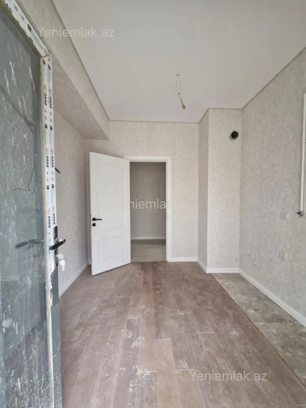Satılır 2 otaqlı yeni tikili 64 m²