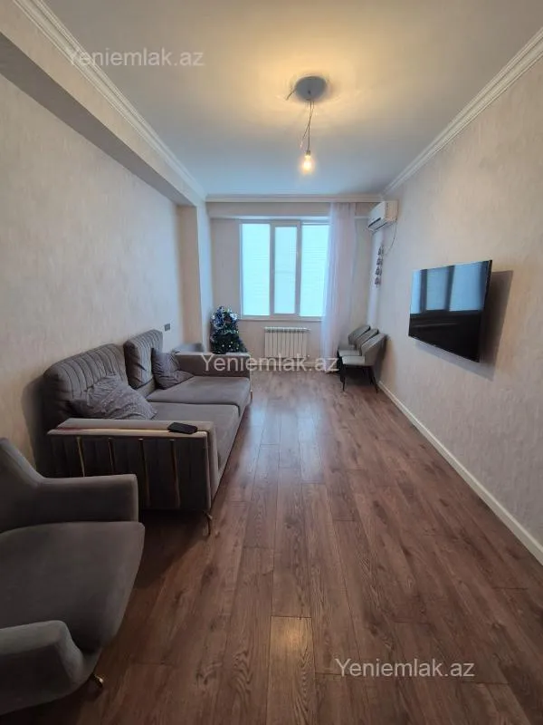 Satılır 3 otaqlı yeni tikili 86 m²
