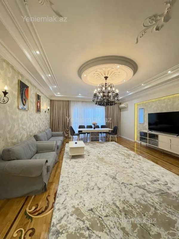 Satılır 4 otaqlı yeni tikili 220 m²
